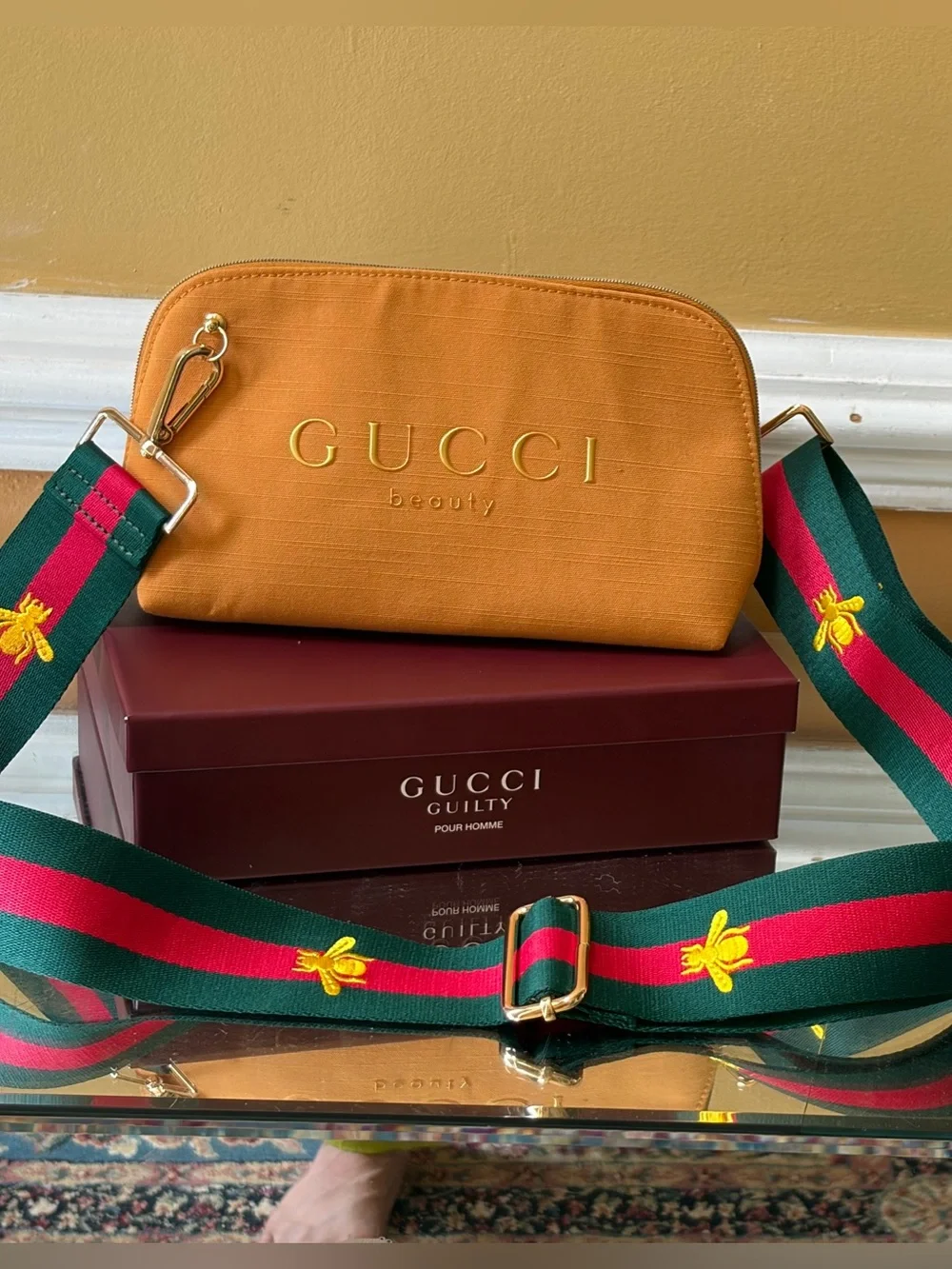 Gucci beauty pouch